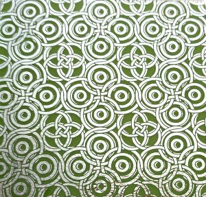 90 Pre Made Etched Pattern #030 Interlocking Circles, R-Silver CBS Dichroic on Bullseye Thin Spring Glass