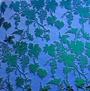 90 Sand Carved Pattern #095 Grapes, P-Teal Dichroic on True Blue Glass